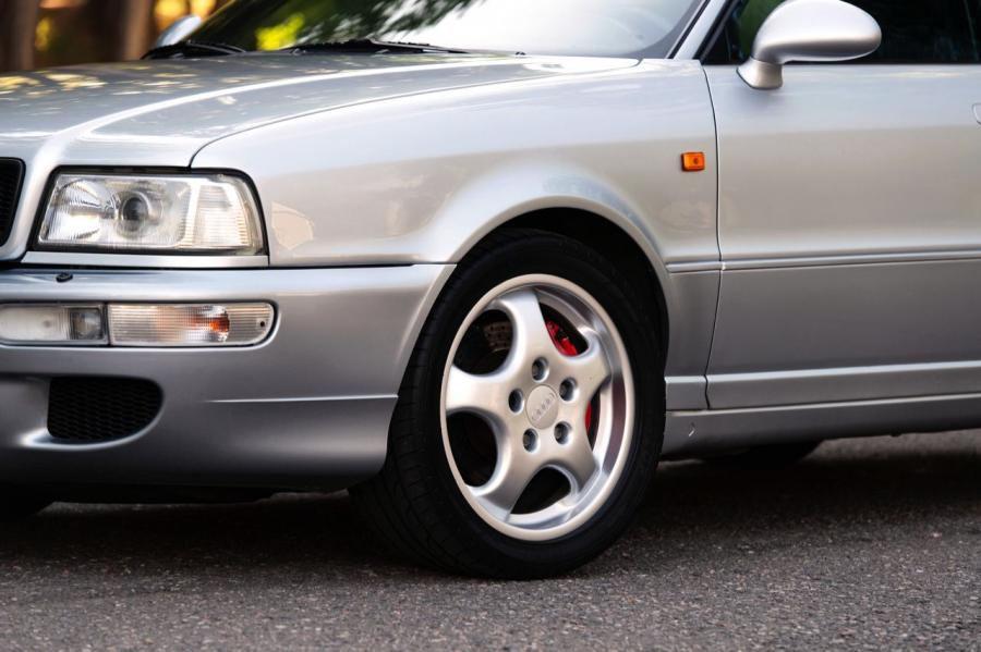 Детали экстерьера Audi RS2 (8C, B4) 1994 года  (EU) (фото 19 из 150)
